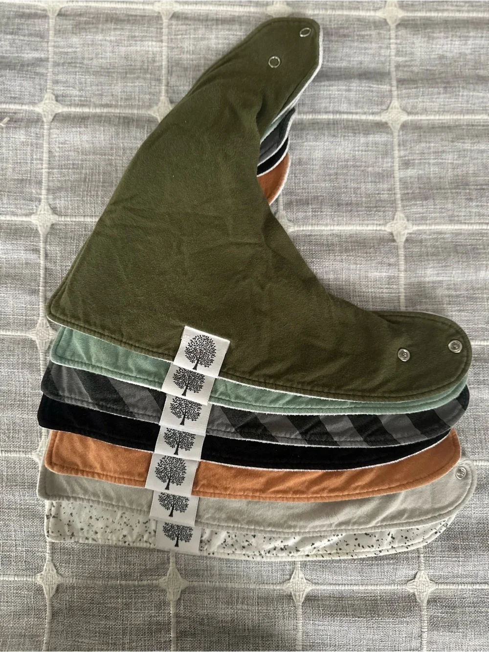 Set of 14 Wearable Bibs